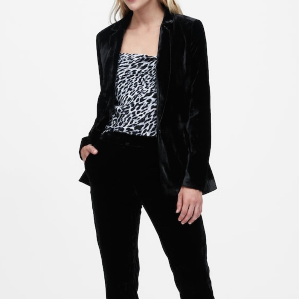 Velvet soft blazer